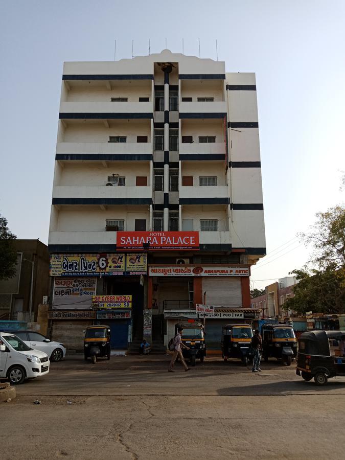 Hotel Sahara Palace Bhuj Extérieur photo